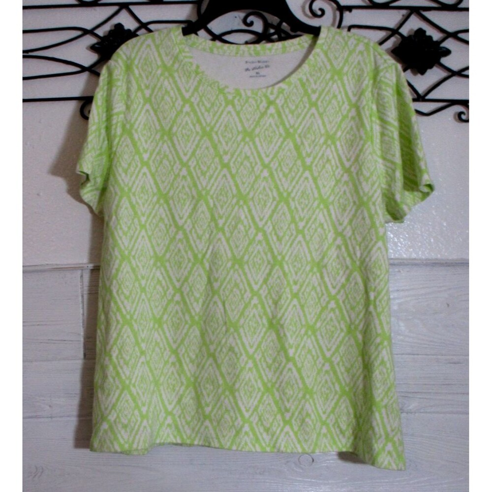 Studio Works Knit Women's Size XL Green Geometric Short Sleeve Round Neck